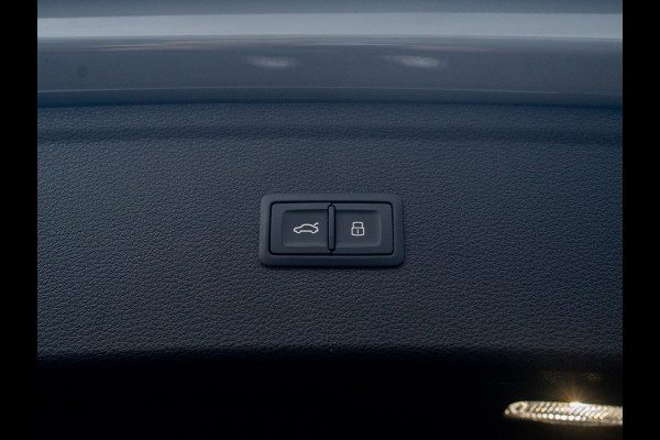 Audi Q5 45 TFSI Quattro Sport S Line Edition | Trekhaak afnb. | 21'' | Camera | Stoelgeheugen | Prijs Rijklaar!!