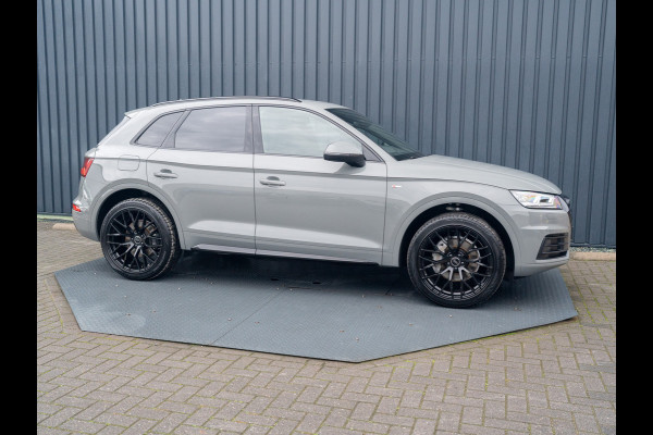 Audi Q5 45 TFSI Quattro Sport S Line Edition | Trekhaak afnb. | 21'' | Camera | Stoelgeheugen | Prijs Rijklaar!!