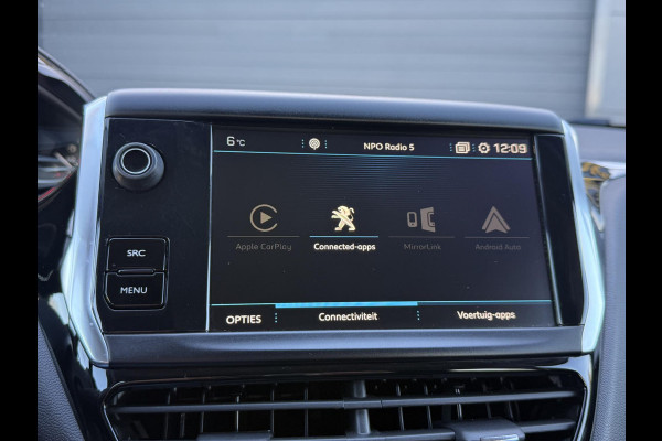 Peugeot 208 1.2 PureTech Blue Lion Navi,Airco,Cruise,PDC,Apple Carplay,N.A.P,5 Deurs,APK tot 05-2026