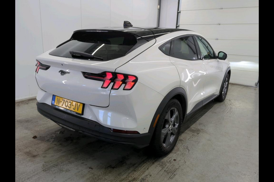 Ford Mustang Mach-E Aut. 75 kWh | Panorama | Leder | Navi | B&O Sound | 360 Camera |