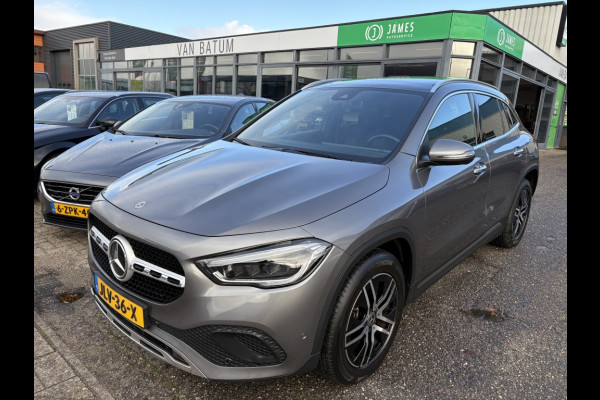 Mercedes-Benz GLA 250 e Progressive