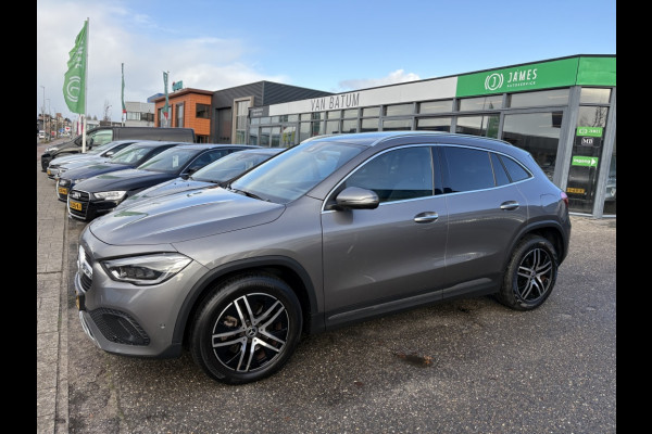 Mercedes-Benz GLA 250 e Progressive