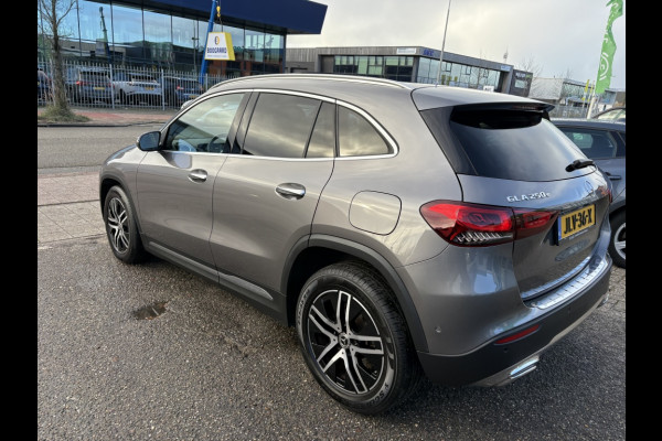 Mercedes-Benz GLA 250 e Progressive