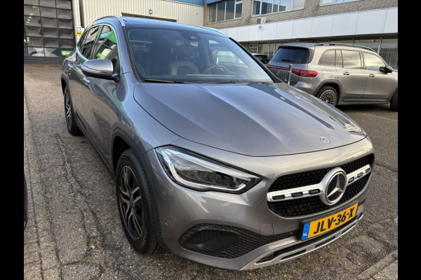 Mercedes-Benz GLA 250 e Progressive