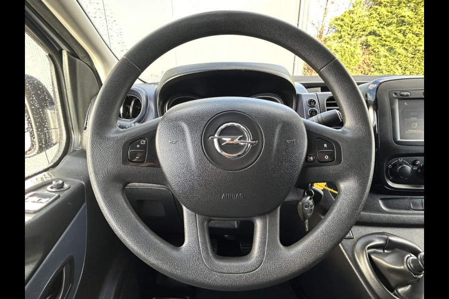 Opel Vivaro 1.6 CDTI 126 PK / L1H1 / 1e EIG. / TREKHAAK / ACHTERKLEP / AIRCO / CRUISE / NAVI / CAMERA / BLUETOOTH