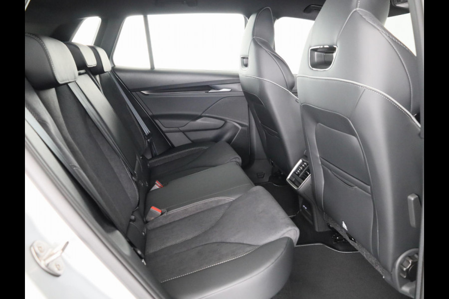 Škoda Elroq 60 Sportline 204 pk Adaptive Cruise | Blind Spot | Stoelverwarming