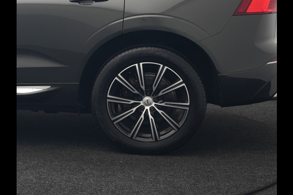 Volvo XC60 T8 Twin Engine AWD Inscription Plug In Hybrid 391pk Dealer O.H. PHEV | Trekhaak Af Fabriek | Panodak | Adaptive Cruise | Camera | Harman & Kardon | Lederen Sportstoelen Memory & Verwarmd | 19"L.M | Apple Carplay | Blis | Navigatie | DAB |