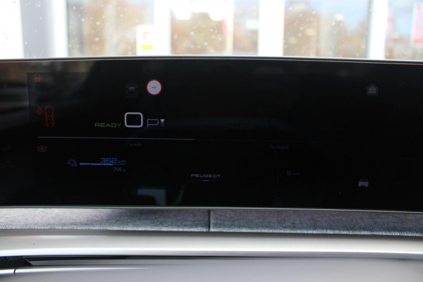 Peugeot E-3008 GT 325PK LAUNCH EDITION DUAL MOTOR 73KWH | PANORAMISCH SCHUIF / KANTELDAK | PREMIUM HIFI FOCAL | LEDEREN BEKLEDING NAPPA | ELEKTRISCH VERSTELBARE VOOR STOELEN, MET GEHEUGENFUNCTIE OP BESTUURDERSSTOEL | STOEL VERWARMING | STOEL MASAGE | STOEL VENTILATIE | ACHTERBANK VERWARMING | STUUR VERWARMING | WARMTE POMP | ALARM SYSTEEM | DRAADLOOS APPLE CARPLAY / ANDROID AUTO | DRAADLOZE TELEFOONLADER | VISIOPARK 360° HD CAMERA'S | DRIVE ASSIST 2.0 SEMI-AUTONOOMRIJDEN |