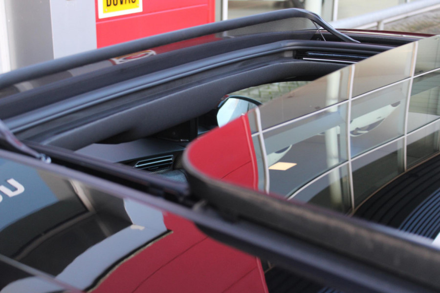 Peugeot E-3008 GT 325PK LAUNCH EDITION DUAL MOTOR 73KWH | PANORAMISCH SCHUIF / KANTELDAK | PREMIUM HIFI FOCAL | LEDEREN BEKLEDING NAPPA | ELEKTRISCH VERSTELBARE VOOR STOELEN, MET GEHEUGENFUNCTIE OP BESTUURDERSSTOEL | STOEL VERWARMING | STOEL MASAGE | STOEL VENTILATIE | ACHTERBANK VERWARMING | STUUR VERWARMING | WARMTE POMP | ALARM SYSTEEM | DRAADLOOS APPLE CARPLAY / ANDROID AUTO | DRAADLOZE TELEFOONLADER | VISIOPARK 360° HD CAMERA'S | DRIVE ASSIST 2.0 SEMI-AUTONOOMRIJDEN |