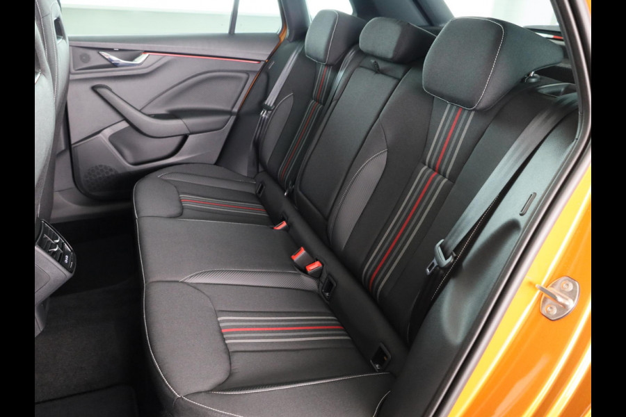 Škoda Kamiq Monte Carlo 1.0 TSI 115pk DSG-7 | 18 inch | Blind Spot | Navigatie | Adaptive Cruise | Panoramadak | Stoelverwarming |