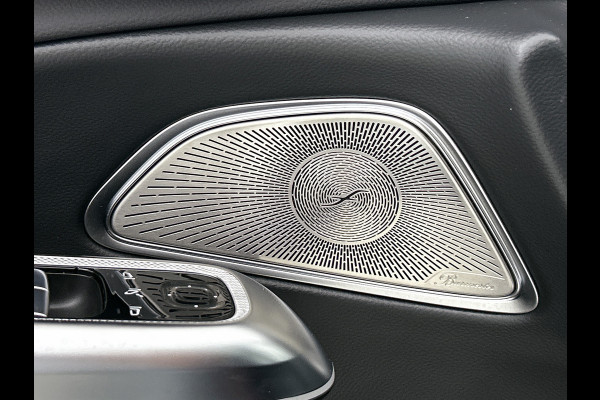 Mercedes-Benz E-Klasse Estate 300 e AMG Plug-In Hybride AMG Line | Panorama Schuif-Kanteldak | Trekhaak | Memory Voor Stoelen | Burmester® | Alarm | Lederen Bekleding. Inclusief 24 maanden MB Certified garantie voor Europa.