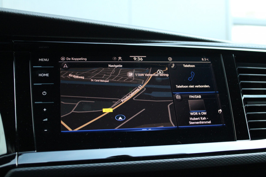 Volkswagen Transporter 2.0 TDI L2H1 28 Bulli 150pk - 20 Inch - Camera - Trekhaak - Leder - ACC - LED - Rijklaar