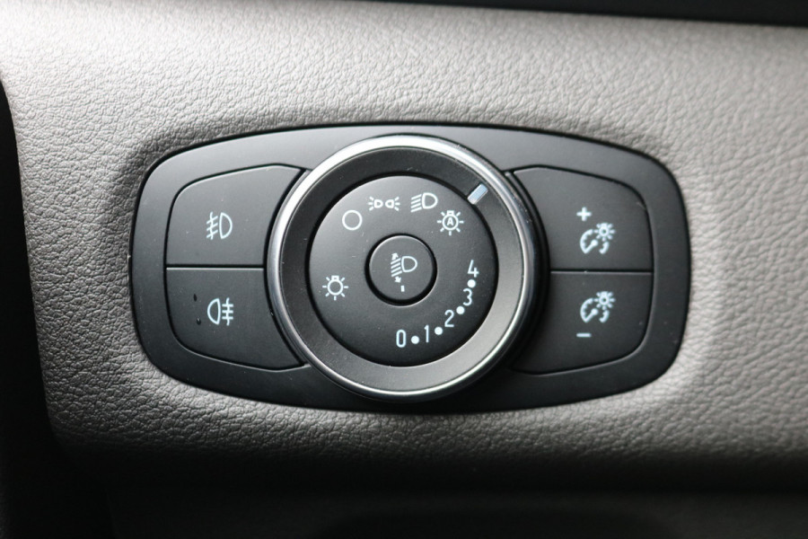 Ford Transit Custom 2.0 TDCI L1 H1 Sport DC Automaat