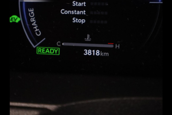 Toyota Yaris Cross 1.5 Hybrid 130 Executive | Stuur- & Stoelverwarming | Dodehoek detectie | Parkeersensoren | Navigatie