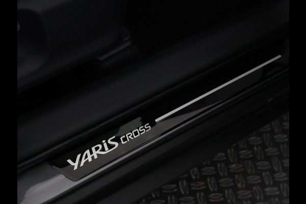 Toyota Yaris Cross 1.5 Hybrid 130 Executive | Stuur- & Stoelverwarming | Dodehoek detectie | Parkeersensoren | Navigatie