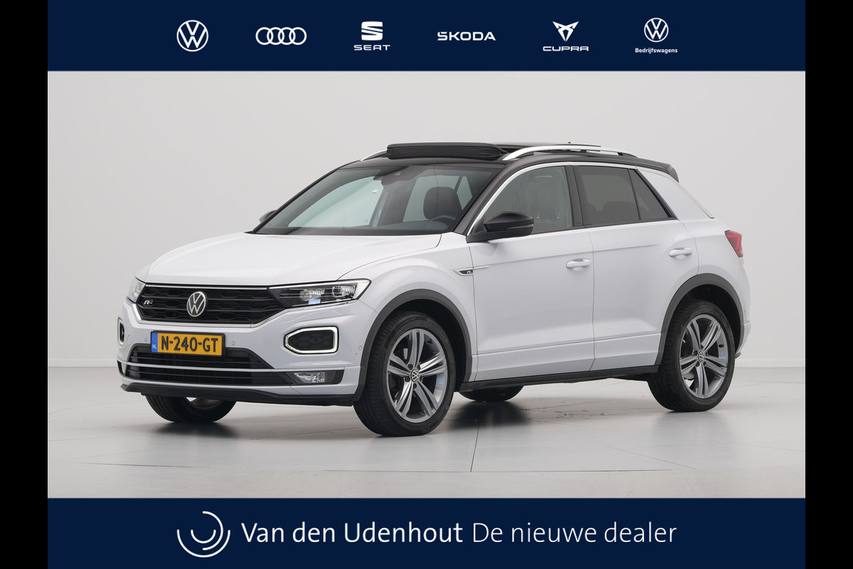 Volkswagen T-Roc 1.5 TSI 150pk DSG Sport Business R Panorama Camera Acc Side/Laneassist Carplay Beats