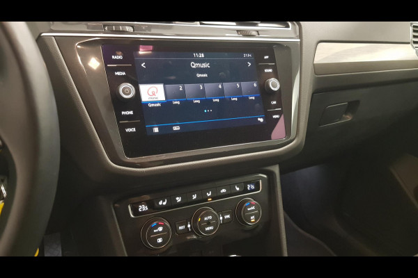 Volkswagen Tiguan Allspace 1.5 TSI DSG Comfortline 7p. | Climate Control | Camera | Parkeer sensoren | Trekhaak | Electrisch bedienbare achterklep | Stoelverwarming