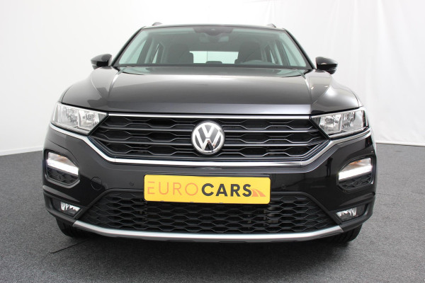 Volkswagen T-Roc 1.5 TSI DSG Style | Navigatie | Climate Control | Adatieve Cruise Control | Electrische achterklep | Stuurwielverwarming | Camera | Parkeer Sensoren