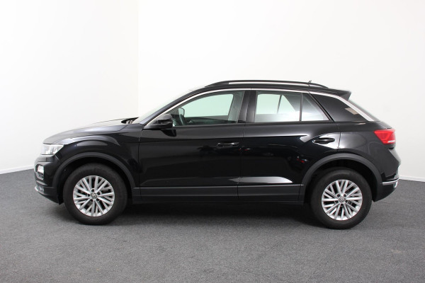 Volkswagen T-Roc 1.5 TSI DSG Style | Navigatie | Climate Control | Adatieve Cruise Control | Electrische achterklep | Stuurwielverwarming | Camera | Parkeer Sensoren