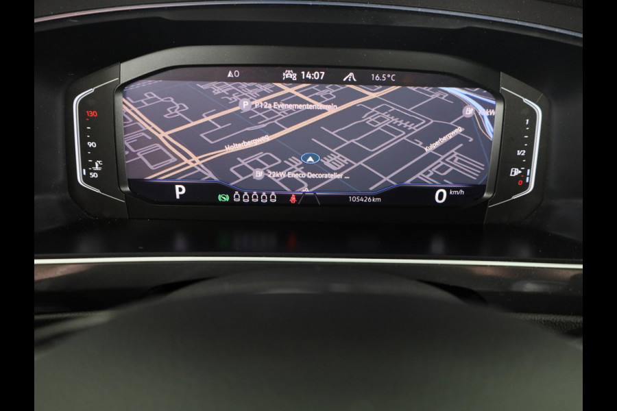 Volkswagen Tiguan Allspace 1.5 TSI Highline Business R 7p. | Automaat (DSG) | Panoramadak | 19 Inch | 360 Camera | Winterpakket | Trekhaak |