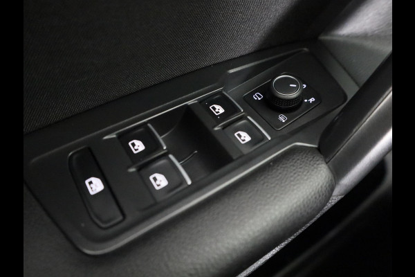 Volkswagen Tiguan Allspace 1.5 TSI Highline Business R 7p. | Automaat (DSG) | Panoramadak | 19 Inch | 360 Camera | Winterpakket | Trekhaak |