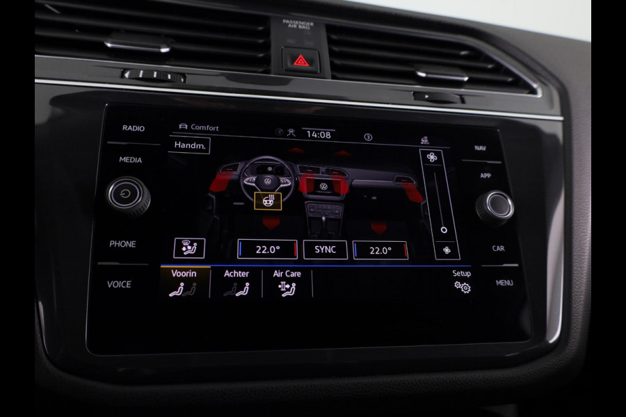 Volkswagen Tiguan Allspace 1.5 TSI Highline Business R 7p. | Automaat (DSG) | Panoramadak | 19 Inch | 360 Camera | Winterpakket | Trekhaak |