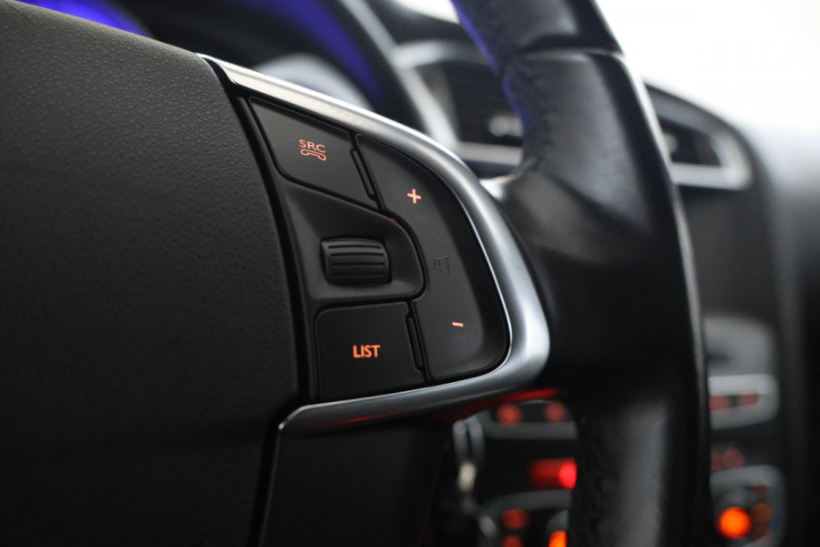 DS DS 4 Crossback 1.2 PureTech Connected Chic Navigatie, Climate, Cruise