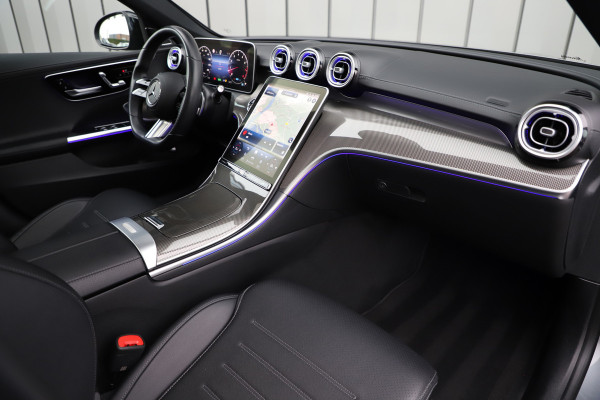 Mercedes-Benz C-Klasse 200 AMG Launch Edition | 204PK | Head-up | Keyless-go | Burmester | Sfeerverlichting | Memory | Leder | Pano | Trekhaak | NL-Aut