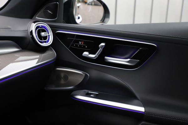 Mercedes-Benz C-Klasse 200 AMG Launch Edition | 204PK | Head-up | Keyless-go | Burmester | Sfeerverlichting | Memory | Leder | Pano | Trekhaak | NL-Aut