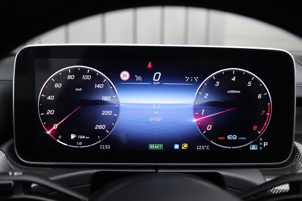 Mercedes-Benz C-Klasse 200 AMG Launch Edition | 204PK | Head-up | Keyless-go | Burmester | Sfeerverlichting | Memory | Leder | Pano | Trekhaak | NL-Aut