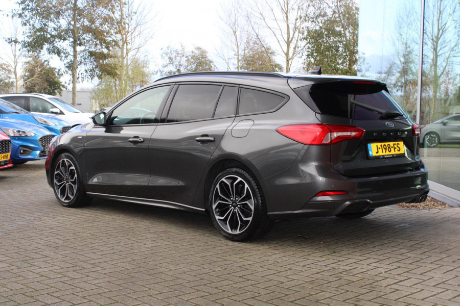 Ford Focus 1.5 EcoBoost ST Line Business 182pk Automaat | Winter Pack | Adaptive cruise control | Camera | Led koplampen | 18 inch
