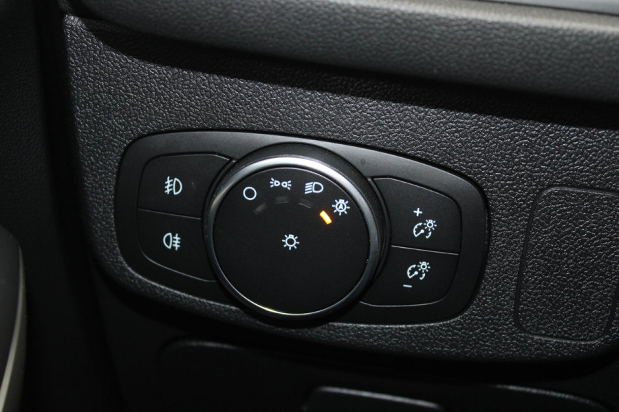 Ford Focus 1.5 EcoBoost ST Line Business 182pk Automaat | Winter Pack | Adaptive cruise control | Camera | Led koplampen | 18 inch