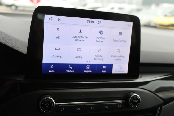 Ford Focus 1.5 EcoBoost ST Line Business 182pk Automaat | Winter Pack | Adaptive cruise control | Camera | Led koplampen | 18 inch