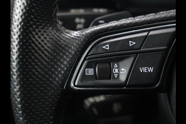 Audi A3 35 TFSI S edition | Panoramadak | Virtual Cockpit | Full LED | Carplay | Sportstoelen | Half leder | Navigatie | Climate control | Parkeerhulp | Bluetooth