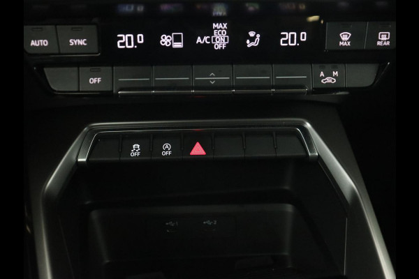 Audi A3 35 TFSI S edition | Panoramadak | Virtual Cockpit | Full LED | Carplay | Sportstoelen | Half leder | Navigatie | Climate control | Parkeerhulp | Bluetooth