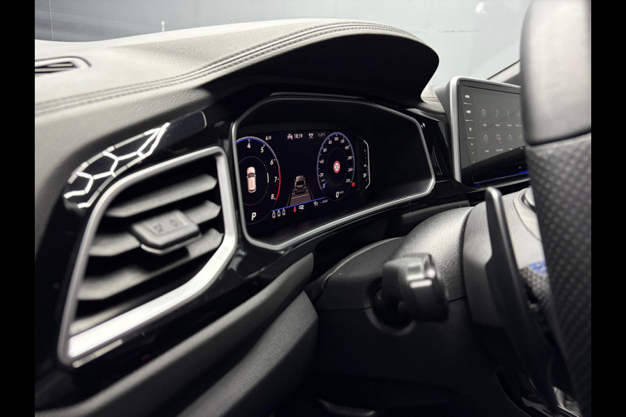 Volkswagen T-Roc R 2.0 TSI 4M Akra Leder Pano