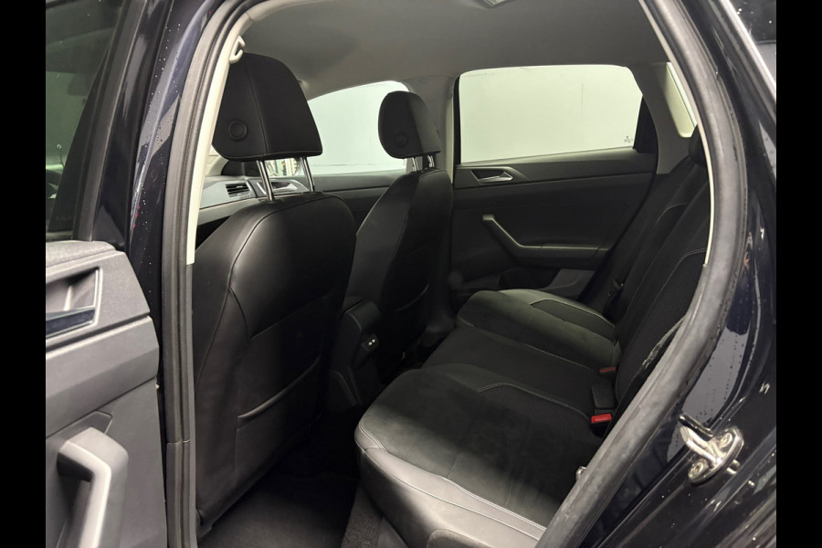 Volkswagen Taigo 1.0 TSI R-Line