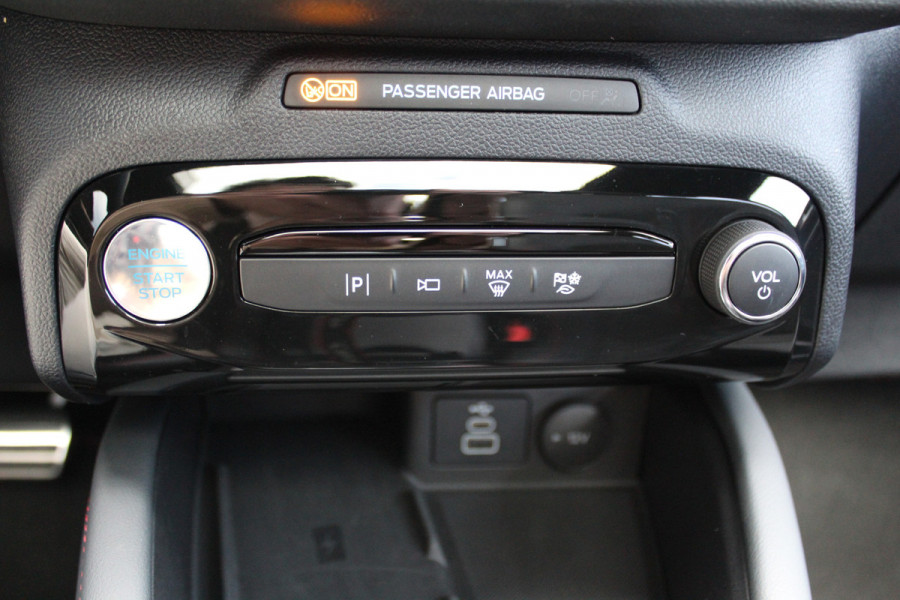 Ford Kuga 2.5-243pk PHEV ST-Line X. Nieuw Model ! Van €. 54.937,- voor €. 43.735,- ! Trekgewicht van 2.100kg ! Elektr. verstelb. AGR stoelen voor, Stoel-, stuur-, voorraam- en achterbank verwarming, Elektr. panorama/schuif-kanteldak , Trekhaak wegklapbaar,