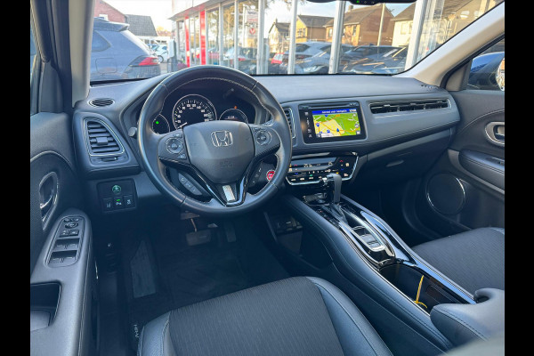 Honda HR-V 1.5 i-VTEC CVT Executive | Eerste eigenaar, Trekhaak, Panoramadak, LED, Stoelverwarming, DAB, Parkeersensoren