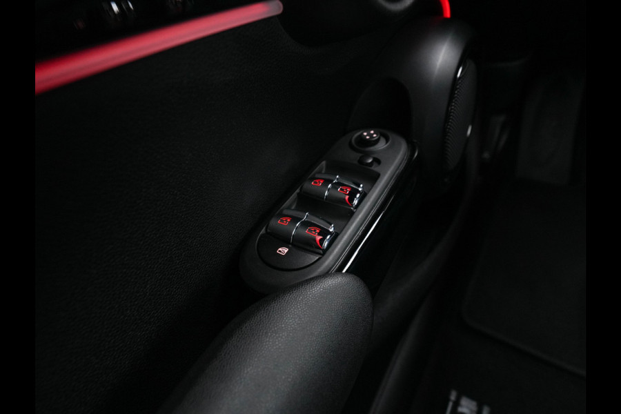 MINI Mini 1.5 Cooper Business Edition (INCL-BTW) *LEATHER-FABRIC | FULL-LED | DIGI-COCKPIT | SPORT-SEATS | AMBIENT-LIGHT | NAVI-FULLMAP | DAB+ | AIRCO | CRUISE | PDC | 16''ALU*