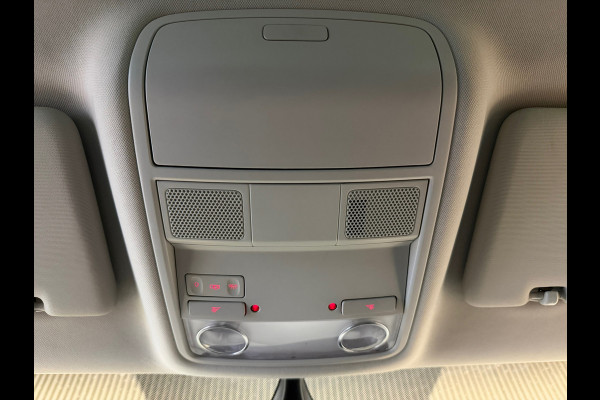 Seat Alhambra 1.4 TSI Style Business Intense 7P. CRUISE CONTROL CAMERA PARKEERSENSOREN VOOR EN ACHTER NAVI