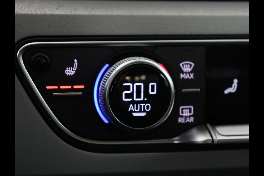 Audi A4 35 TFSI Business Edition | Stoelverwarming | Virtual Cockpit | Carplay | Full LED | DAB | Climate control | Parkeerhulp | Cruise control | Bluetooth