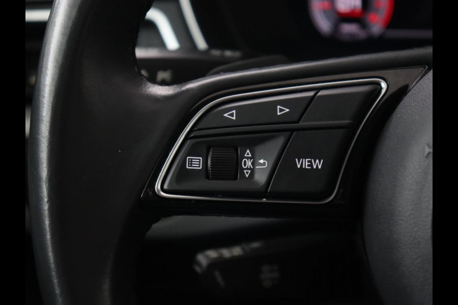 Audi A4 35 TFSI Business Edition | Stoelverwarming | Virtual Cockpit | Carplay | Full LED | DAB | Climate control | Parkeerhulp | Cruise control | Bluetooth