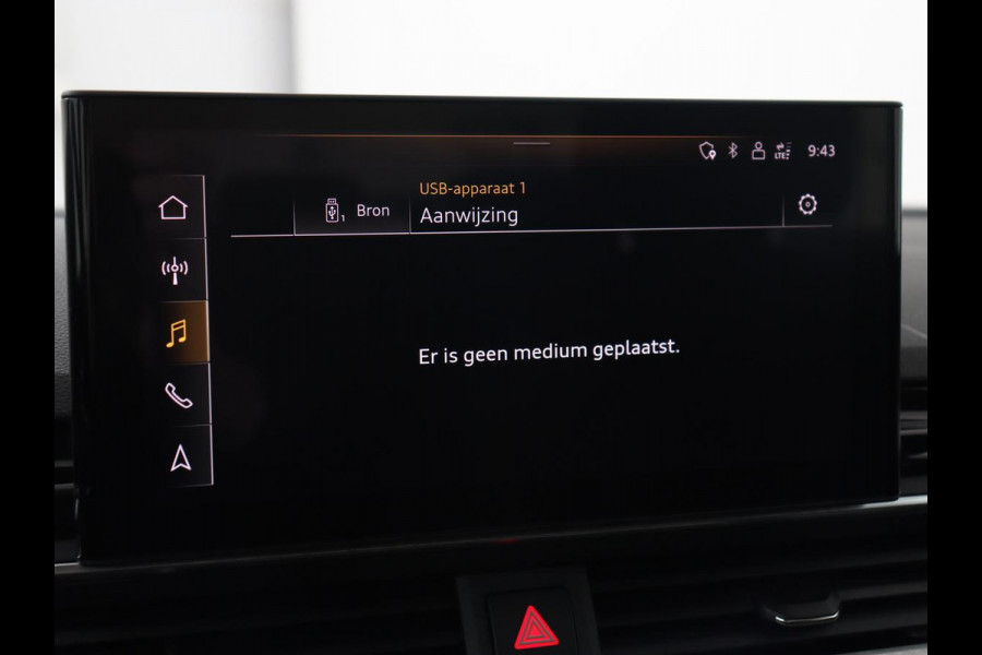 Audi A4 35 TFSI Business Edition | Stoelverwarming | Virtual Cockpit | Carplay | Full LED | DAB | Climate control | Parkeerhulp | Cruise control | Bluetooth