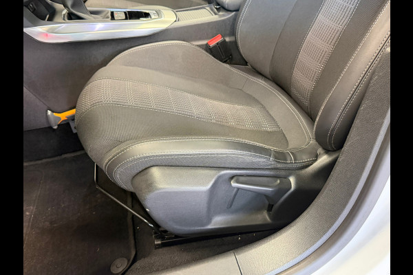 Peugeot 308 SW 1.2 PureTech Allure AUT. PANO TREKHAAK NAVI PARKEERSENSOREN VOOR EN ACHTER CRUISE CONTROL LANE ASSIST