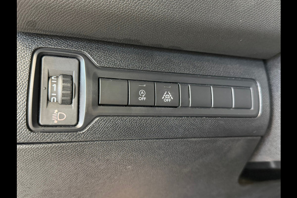 Peugeot 308 SW 1.2 PureTech Allure AUT. PANO TREKHAAK NAVI PARKEERSENSOREN VOOR EN ACHTER CRUISE CONTROL LANE ASSIST