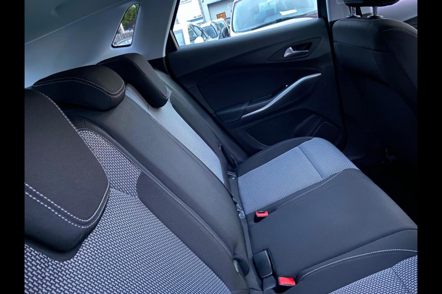 Opel Grandland X 1.2 Turbo NAVI/CRUISE/PDC/79900KM/KEURIG