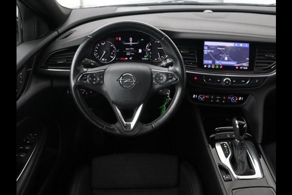 Opel Insignia 2.0 Turbo Elegance | Stoelverwarming | Carplay | Matrix LED | Navigatie | Stuurverwarming | Half leder | Parkeerhulp | Climate control | Cruise control