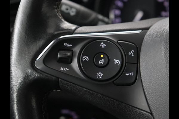 Opel Insignia 2.0 Turbo Elegance | Stoelverwarming | Carplay | Matrix LED | Navigatie | Stuurverwarming | Half leder | Parkeerhulp | Climate control | Cruise control