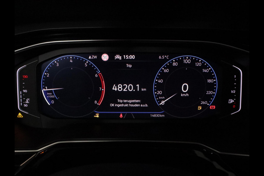 Volkswagen Polo 1.0 TSI R-Line Pano-dak| Navi| 17'LM-velgen| digital display